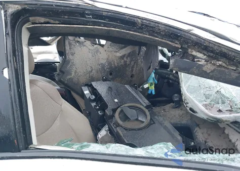 2021 Toyota Sienna Limited z USA, uszkodzony, nr VIN 5TDZRKEC3MS010584